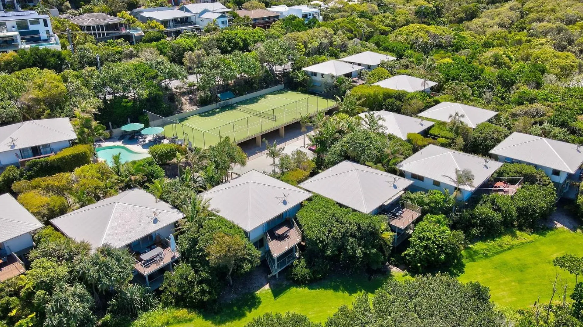 Beach House 16 Peregian Beach One Bedroom 0*,  Australia