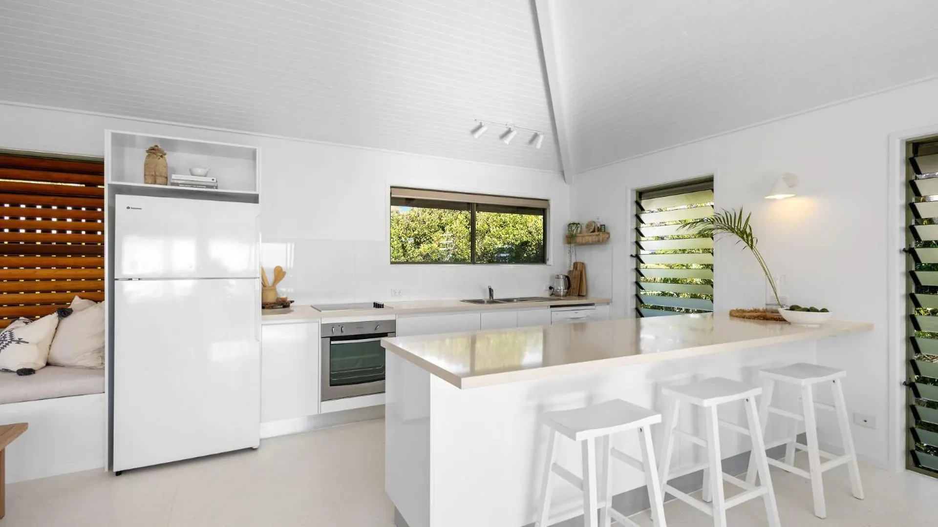 Beach House 16 Peregian Beach One Bedroom